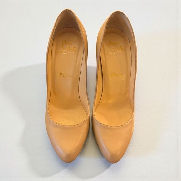 Christian Louboutin Patent Decollete 554 100 Pumps 38.5 Nude  Christian Louboutin Decollette Nude Pumps Heels